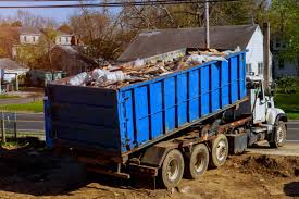 Best Yard Waste Removal  in Lake Linden, MI